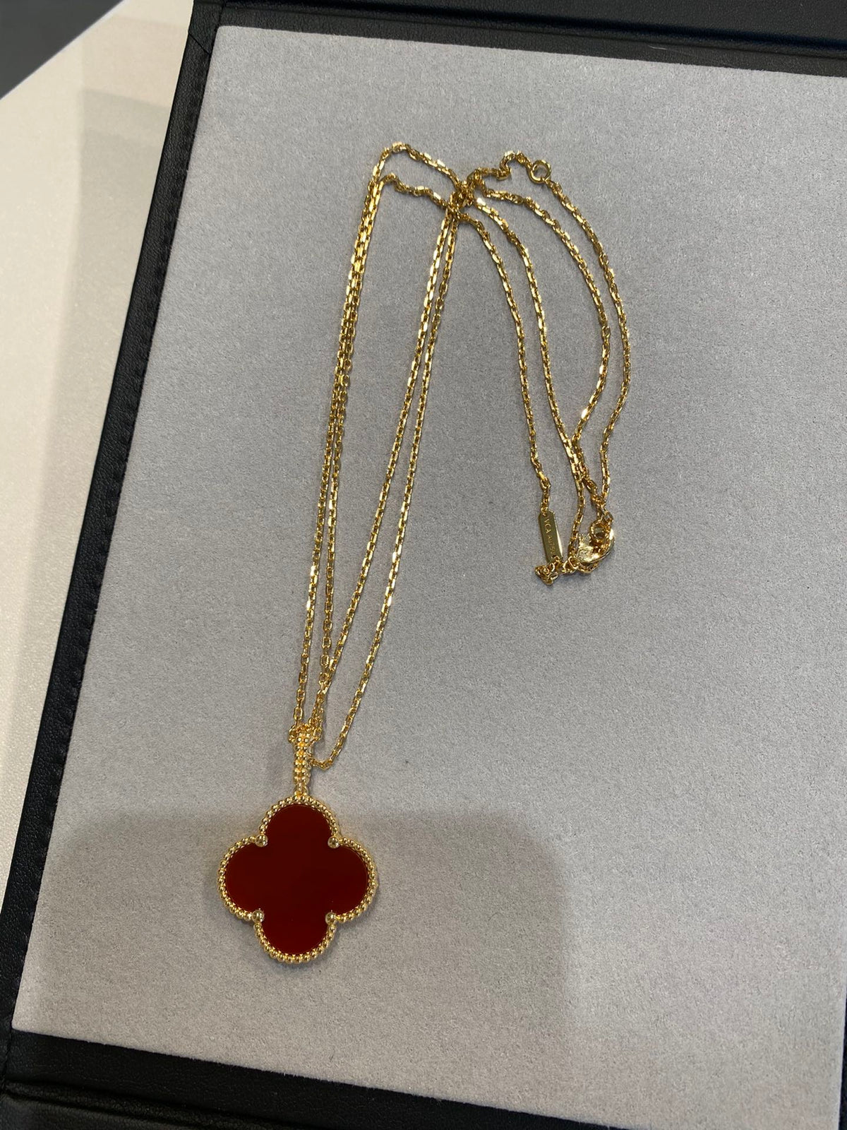 [⭐moonlume]CLOVER 25MM NECKLACE GOLD CARNELIAN