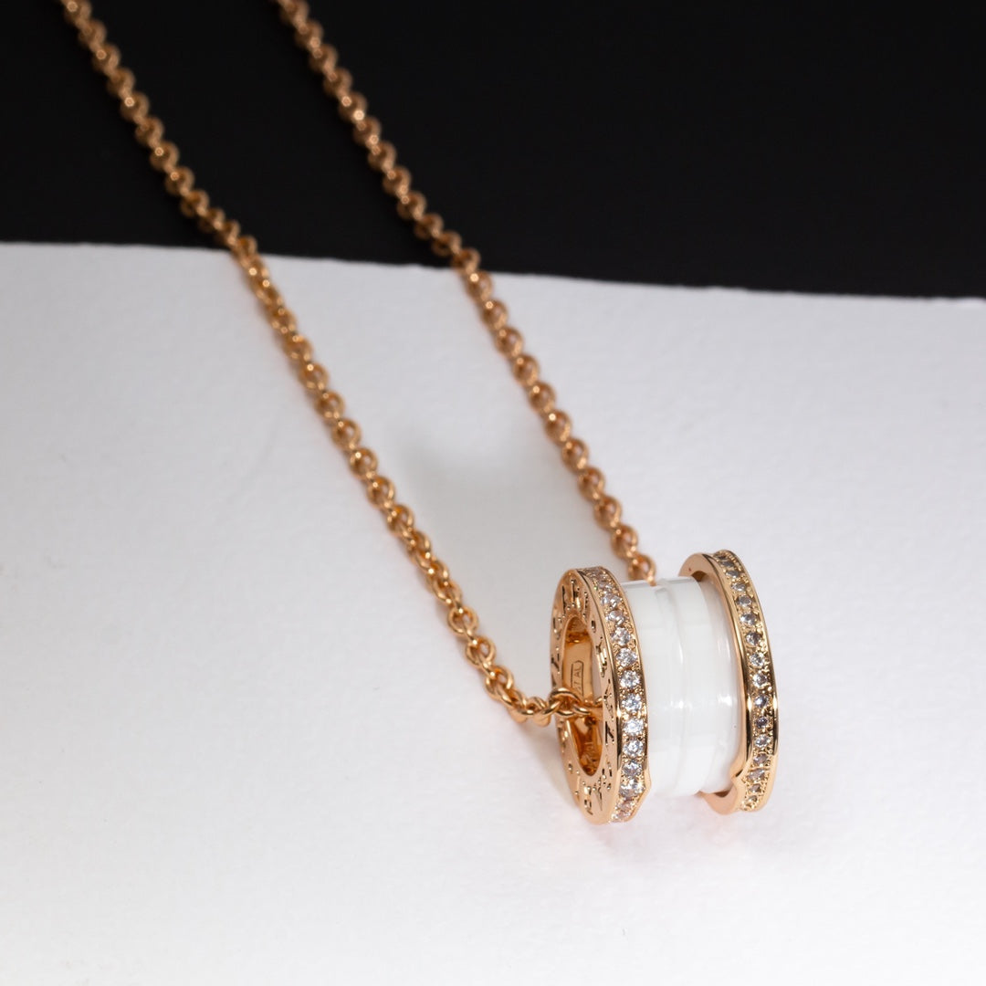 [⭐moonlume]ZERO 1 WHITE CERAMIC PINK GOLD DIAMOND NECKLACE
