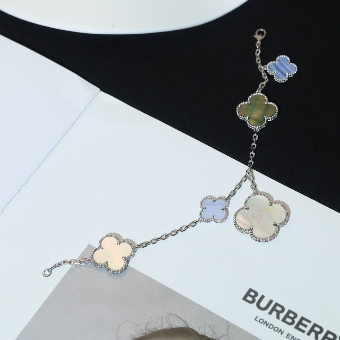 [⭐moonlume]CLOVER BRACELET 5 MOTIFS MOP CHALCEDONY SILVER