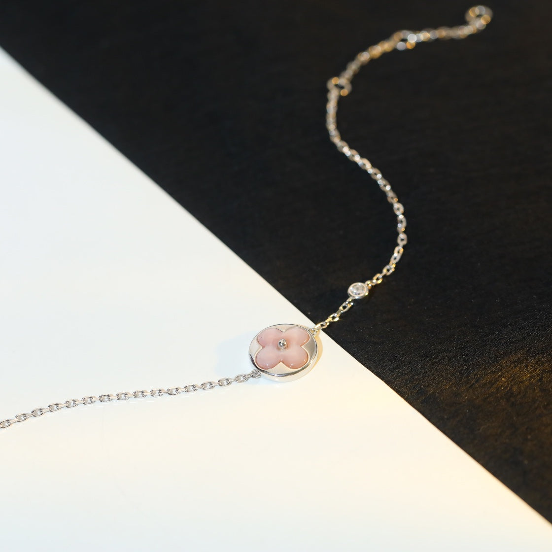 [⭐moonlume]SUN MOTIF PINK MOP SILVER BRACELET