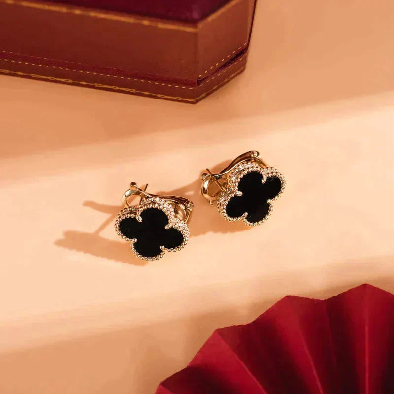 [⭐moonlume]CLOVER MEDIUM 1 MOTIFS  ONYX STUD EARRINGS
