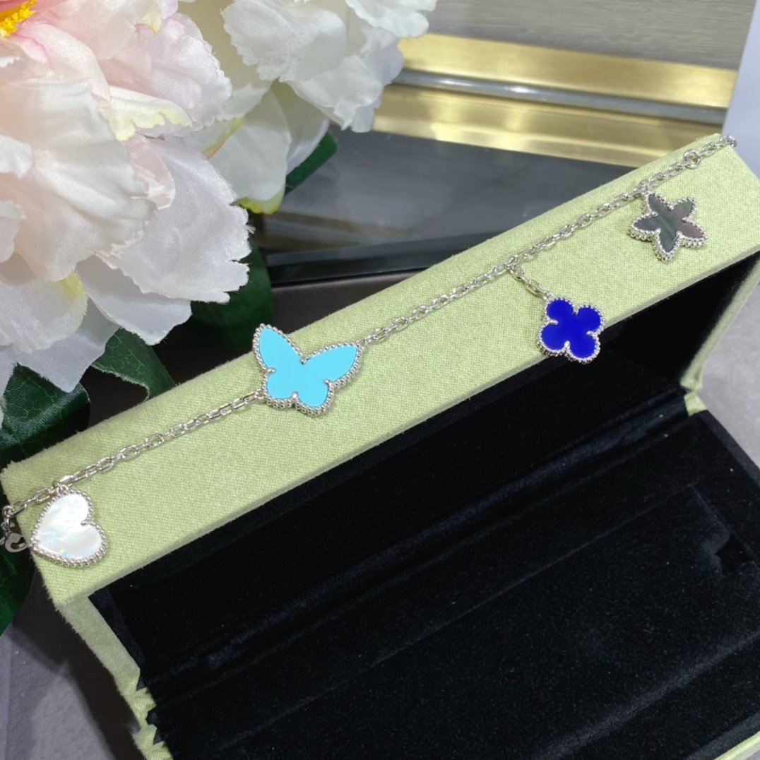 [⭐moonlume]LUCKY SPRING SILVER BRACELET 4 MOTIF