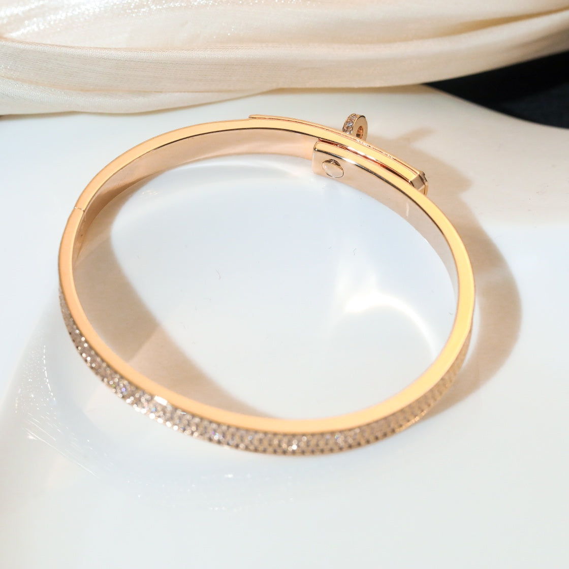 [⭐moonlume]KELLY BRACELET DIAMOND PAVED