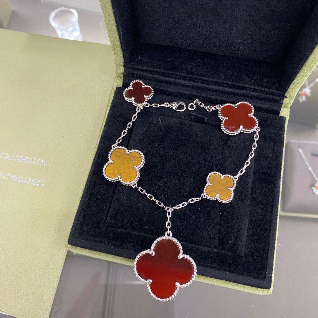 [⭐moonlume]CLOVER 5 MOTIFS SIVLER CARNELIAN TIGER EYE BRACELET
