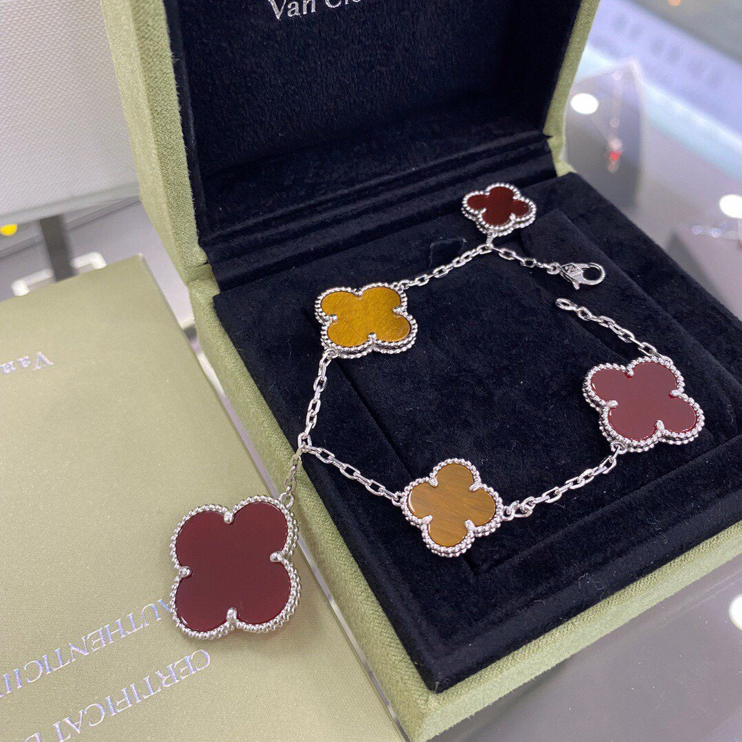 [⭐moonlume]CLOVER 5 MOTIFS SIVLER CARNELIAN TIGER EYE BRACELET