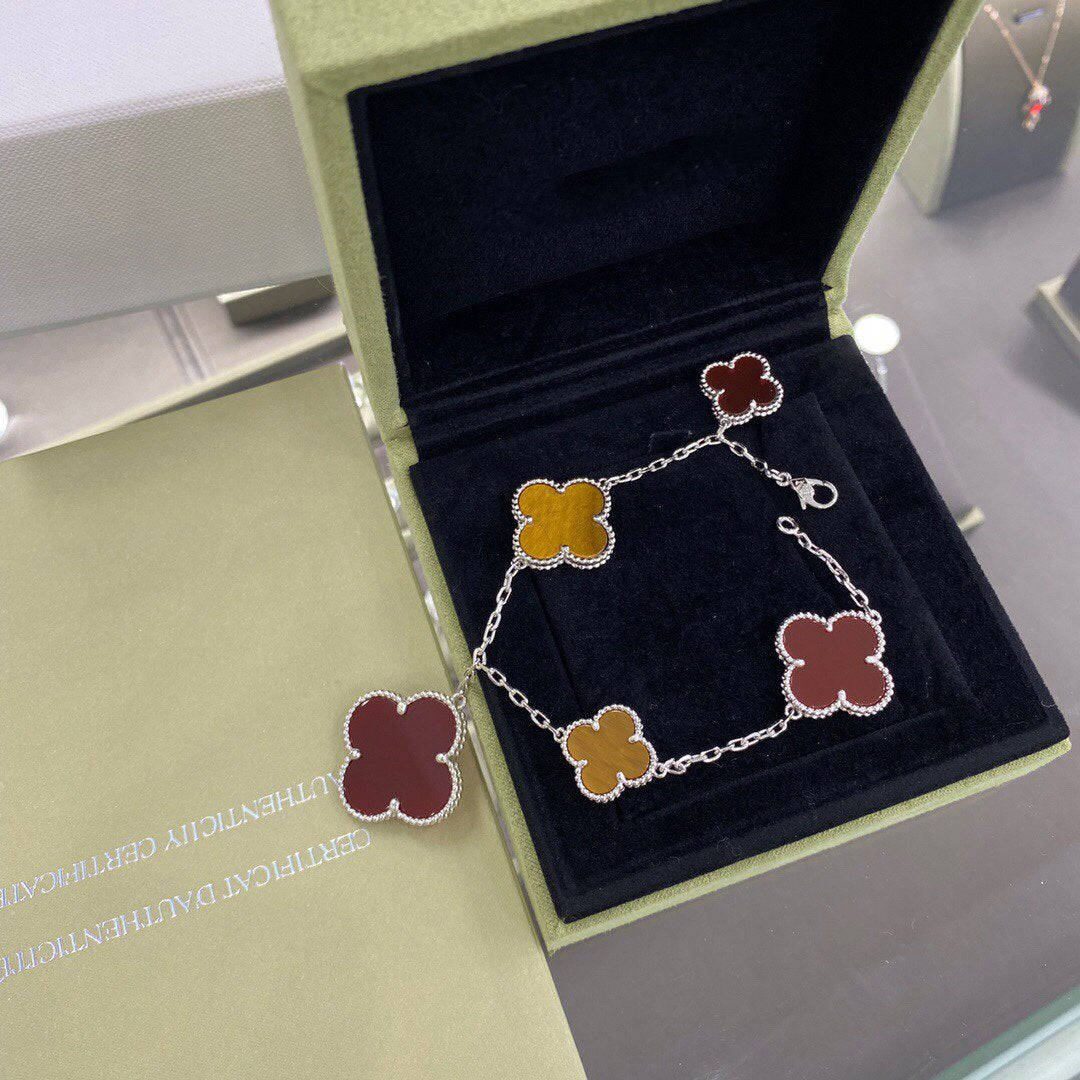 [⭐moonlume]CLOVER 5 MOTIFS SIVLER CARNELIAN TIGER EYE BRACELET