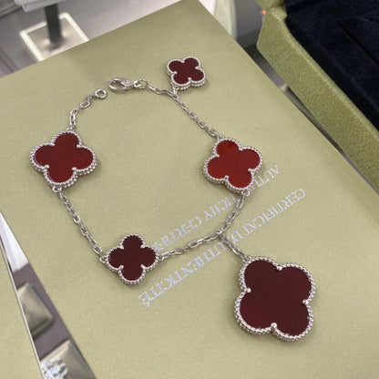 [⭐moonlume]CLOVER 5 MOTIFS SIVLER CARNELIAN BRACELET