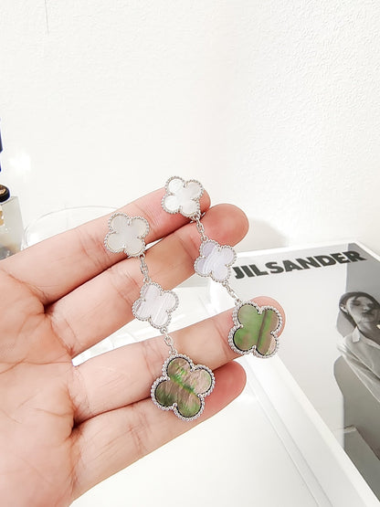 [⭐moonlume]CLOVER 3 MOTIFS CHALCEDONY DARK MOP SILVER EARRINGS