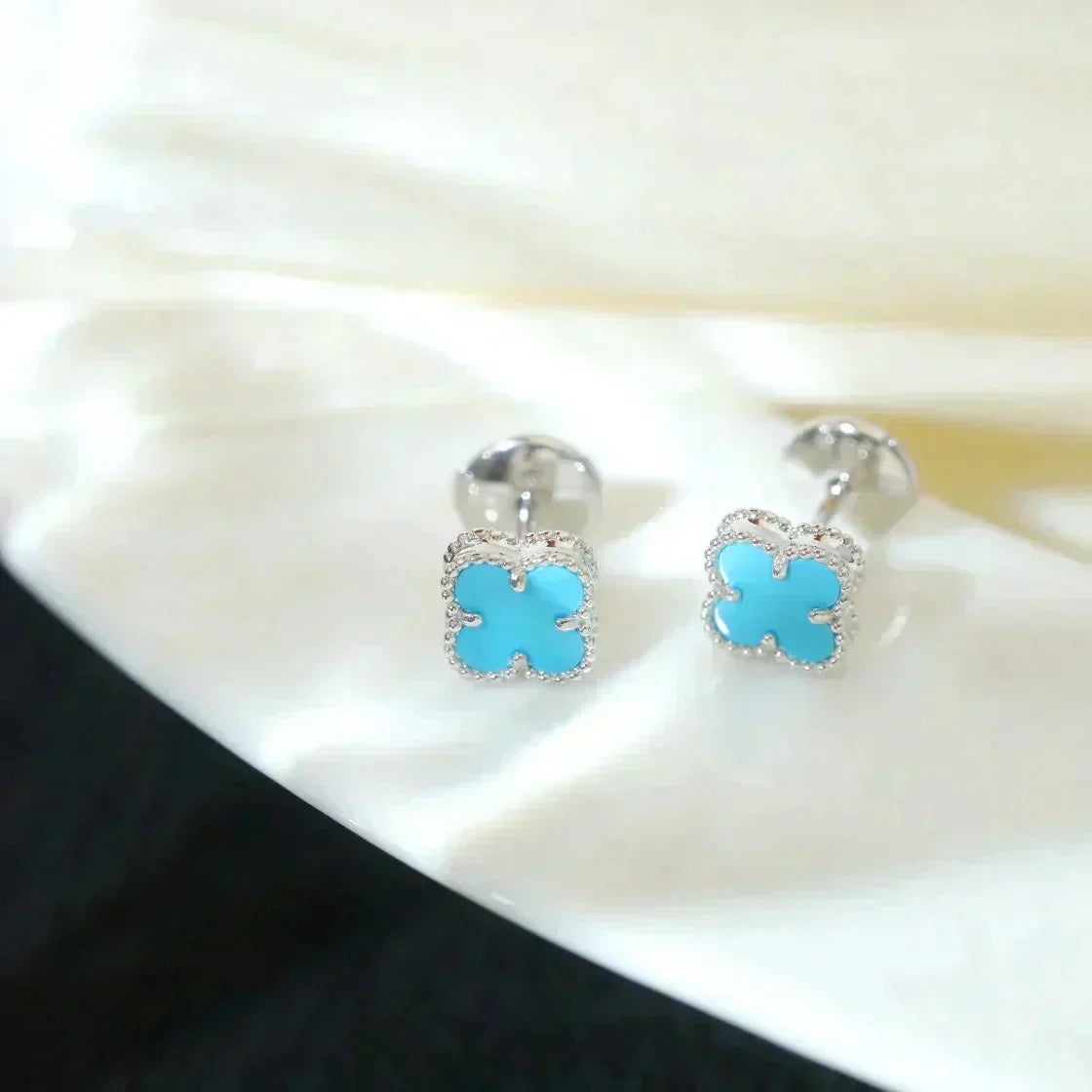 [⭐moonlume]CLOVER MINI 9.5MM ONYX STUD EARRINGS SILVER