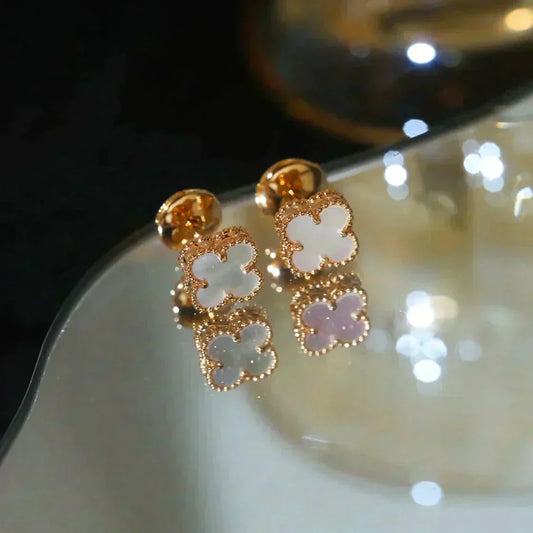 [⭐moonlume]CLOVER MINI 9.5MM WHITE MOP EARRINGS