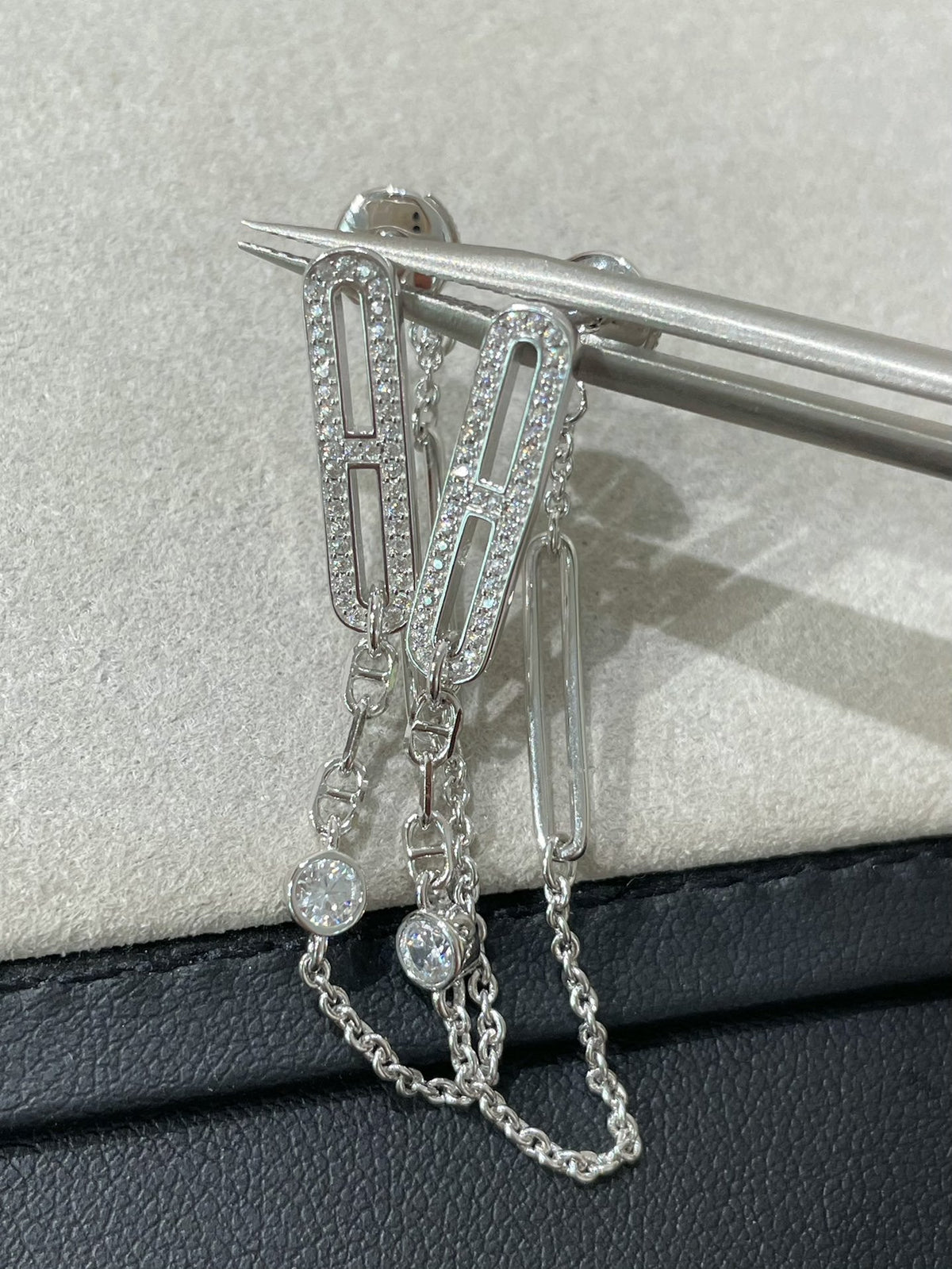 [⭐moonlume]CHAINE CHAOS DIAMOND DROP EARRINGS