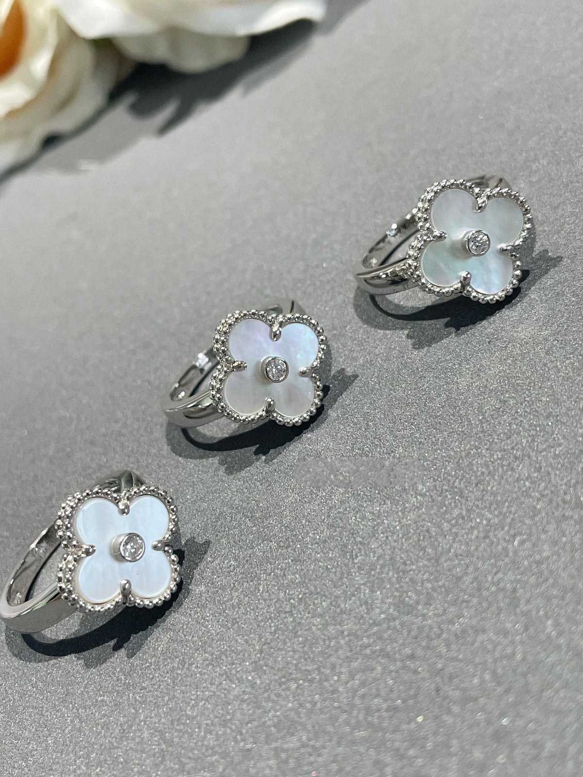 [⭐moonlume]CLOVER SILVER MOP DIAMOND RING