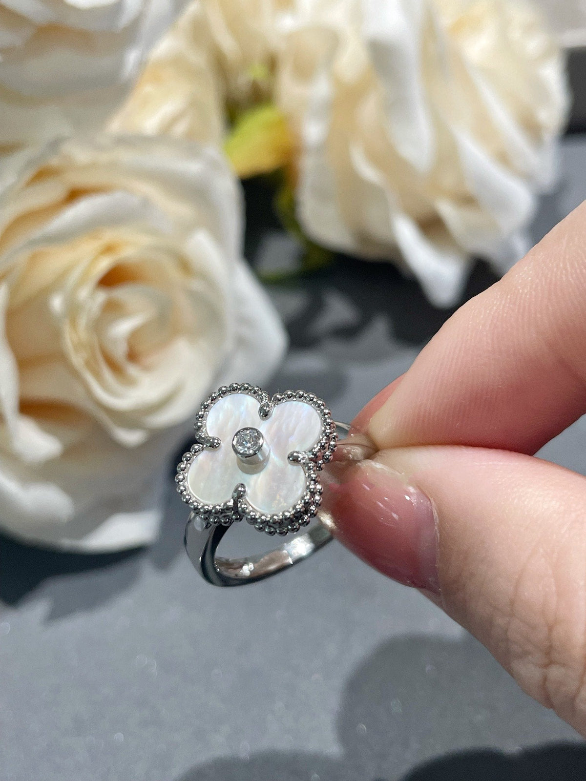 [⭐moonlume]CLOVER SILVER MOP DIAMOND RING