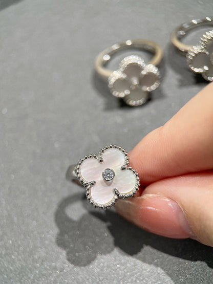 [⭐moonlume]CLOVER SILVER MOP DIAMOND RING
