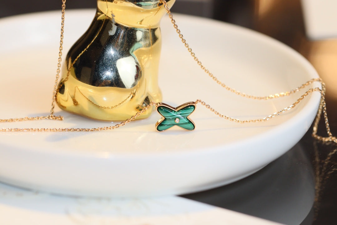 [⭐moonlume]JEUX MALACHITE 1 DIAMOND PINK GOLD NECKLACE