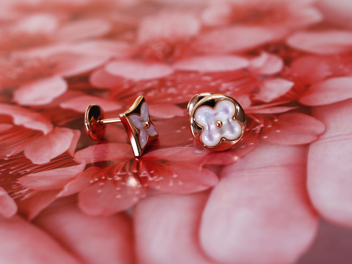 [⭐moonlume]STAR AND SUN PINK GOLD MOP STUD EARRINGS