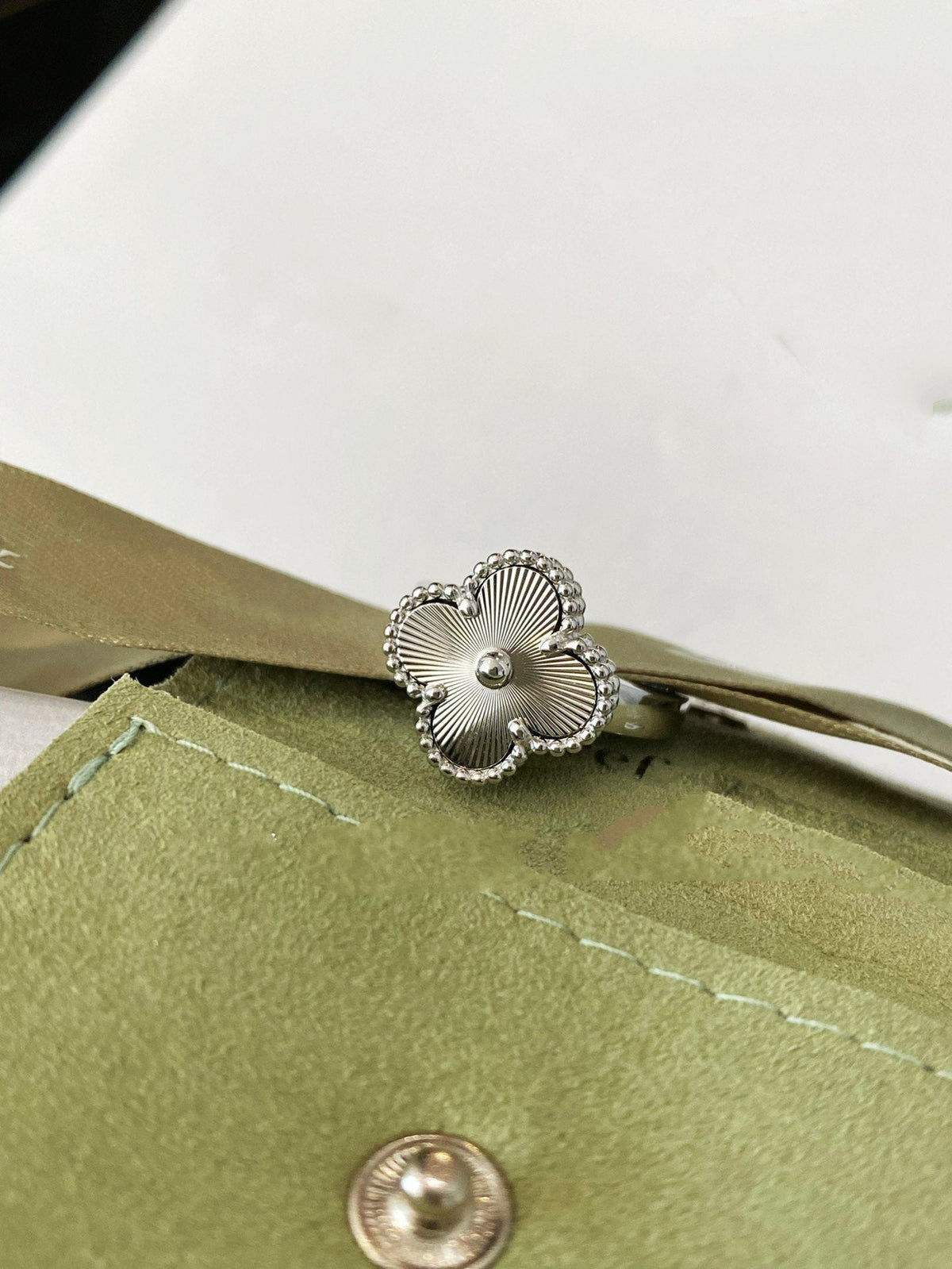 [⭐moonlume]CLOVER SILVER RING