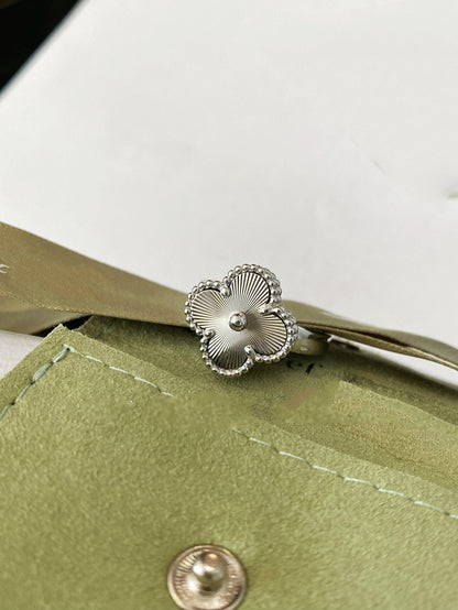 [⭐moonlume]CLOVER SILVER RING