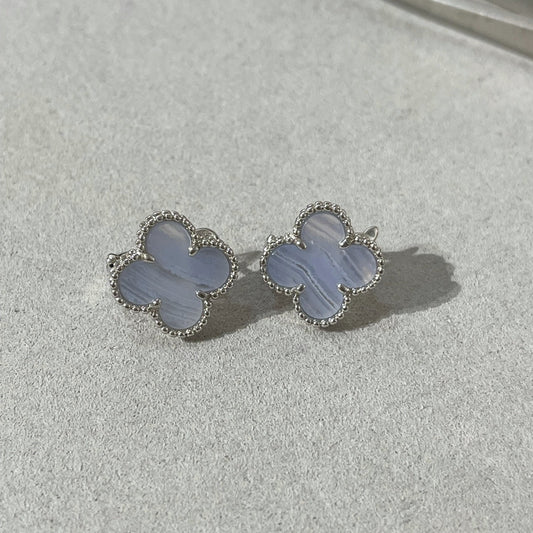 [⭐moonlume]CLOVER CHALCEDONY SILVER STUD EARRINGS