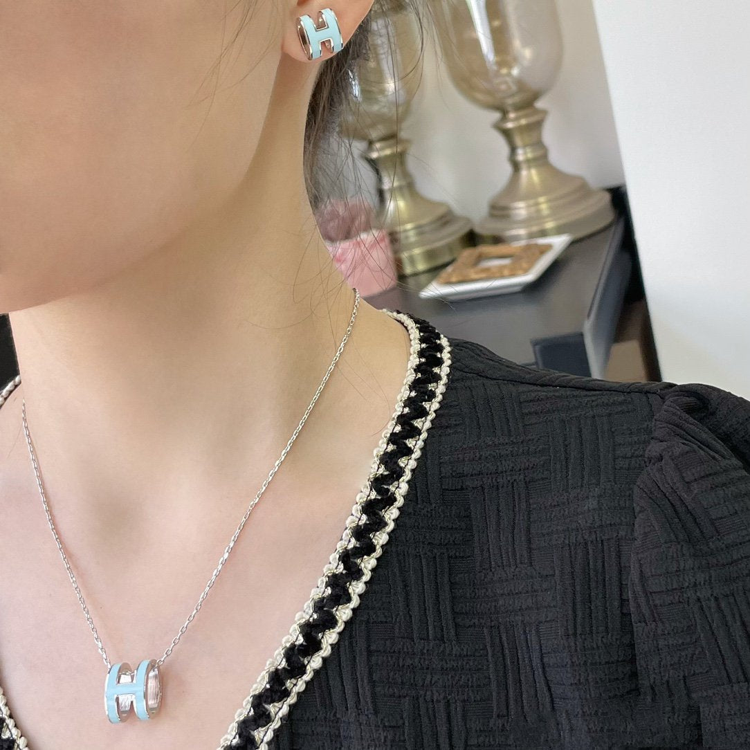 [⭐moonlume]POP H SKY BLUE NECKLACE