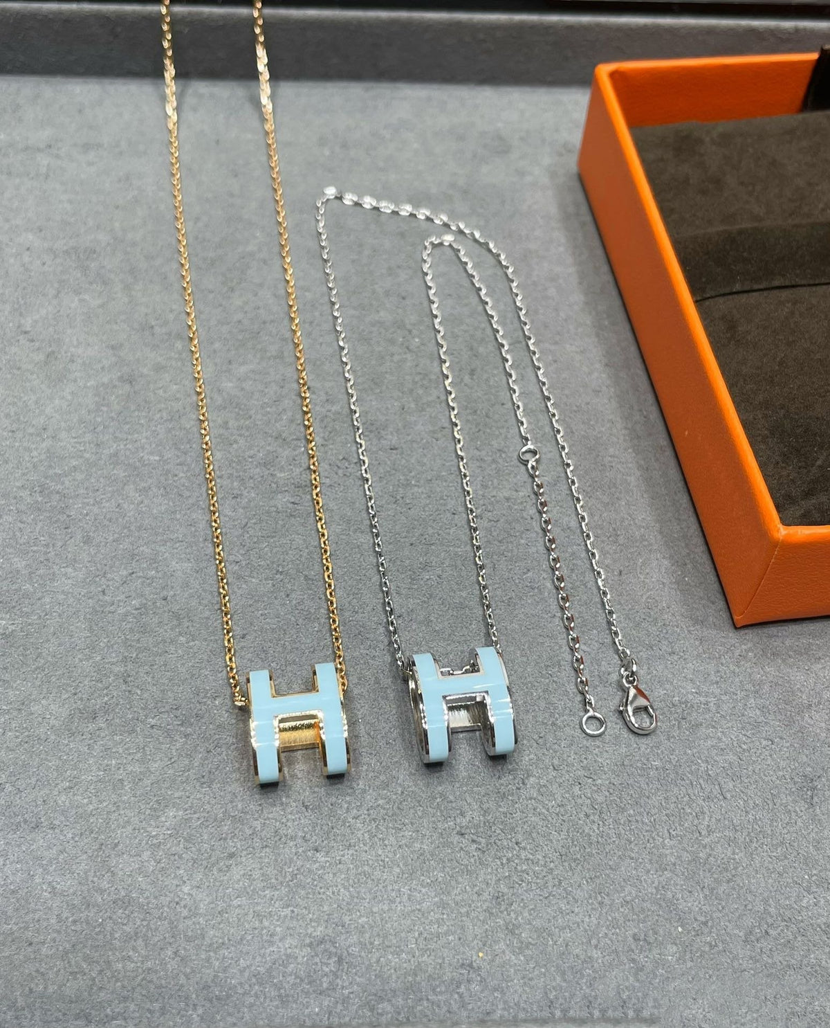 [⭐moonlume]POP H SKY BLUE NECKLACE