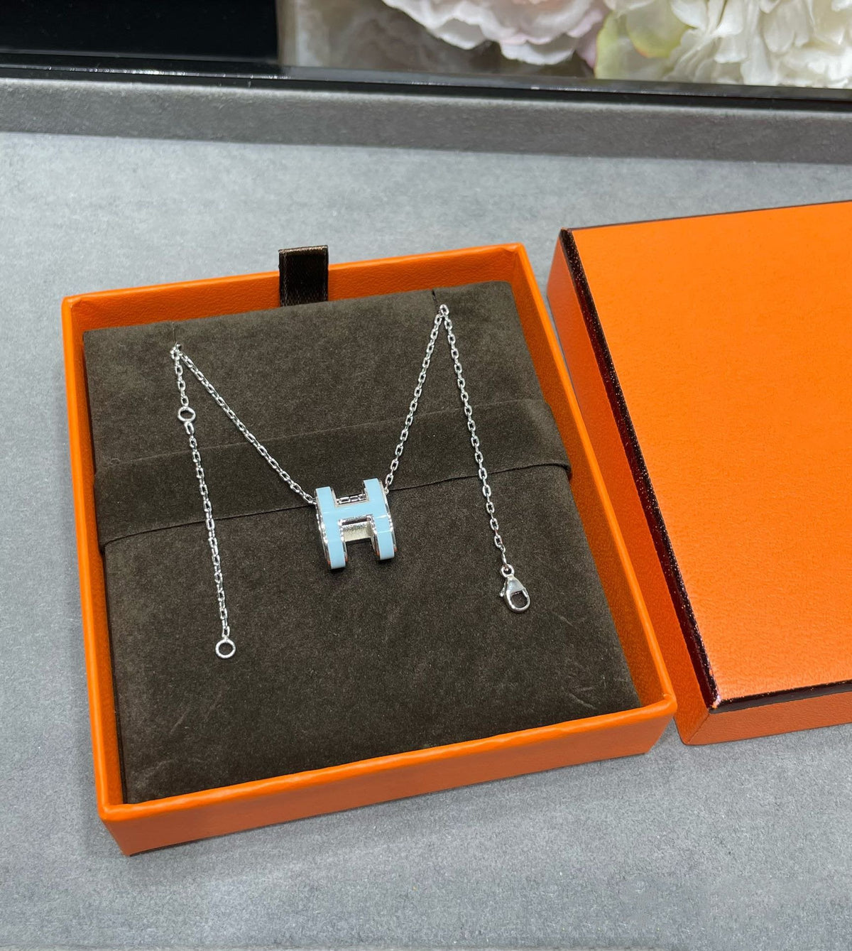 [⭐moonlume]POP H SKY BLUE NECKLACE