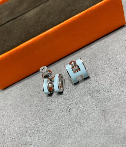 [⭐moonlume]POP H SKY BLUE STUD EARRINGS
