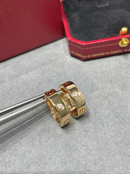 [⭐moonlume]LOVE 5.5MM 1 DIAMOND EARRINGS
