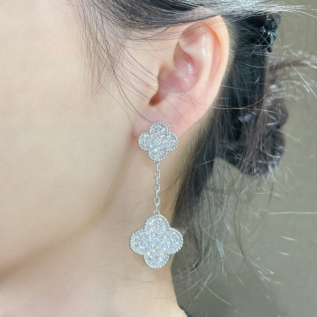 [⭐moonlume]CLOVER 2 MOTIFS DIAMOND PAVED SILVER EARRINGS