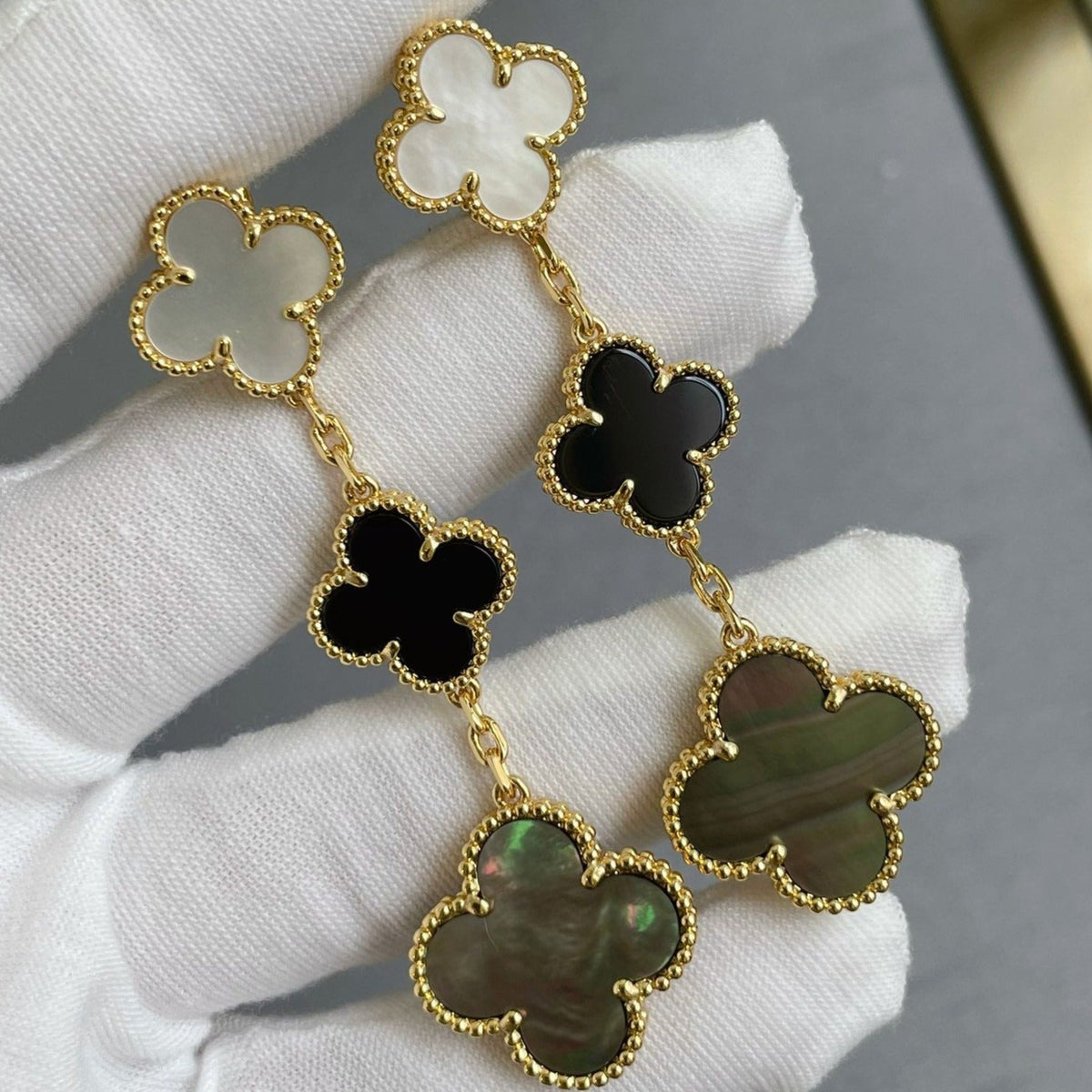 [⭐moonlume]CLOVER 3 MOTIF MOP ONYX DARK MOP PINK GOLD EARRINGS