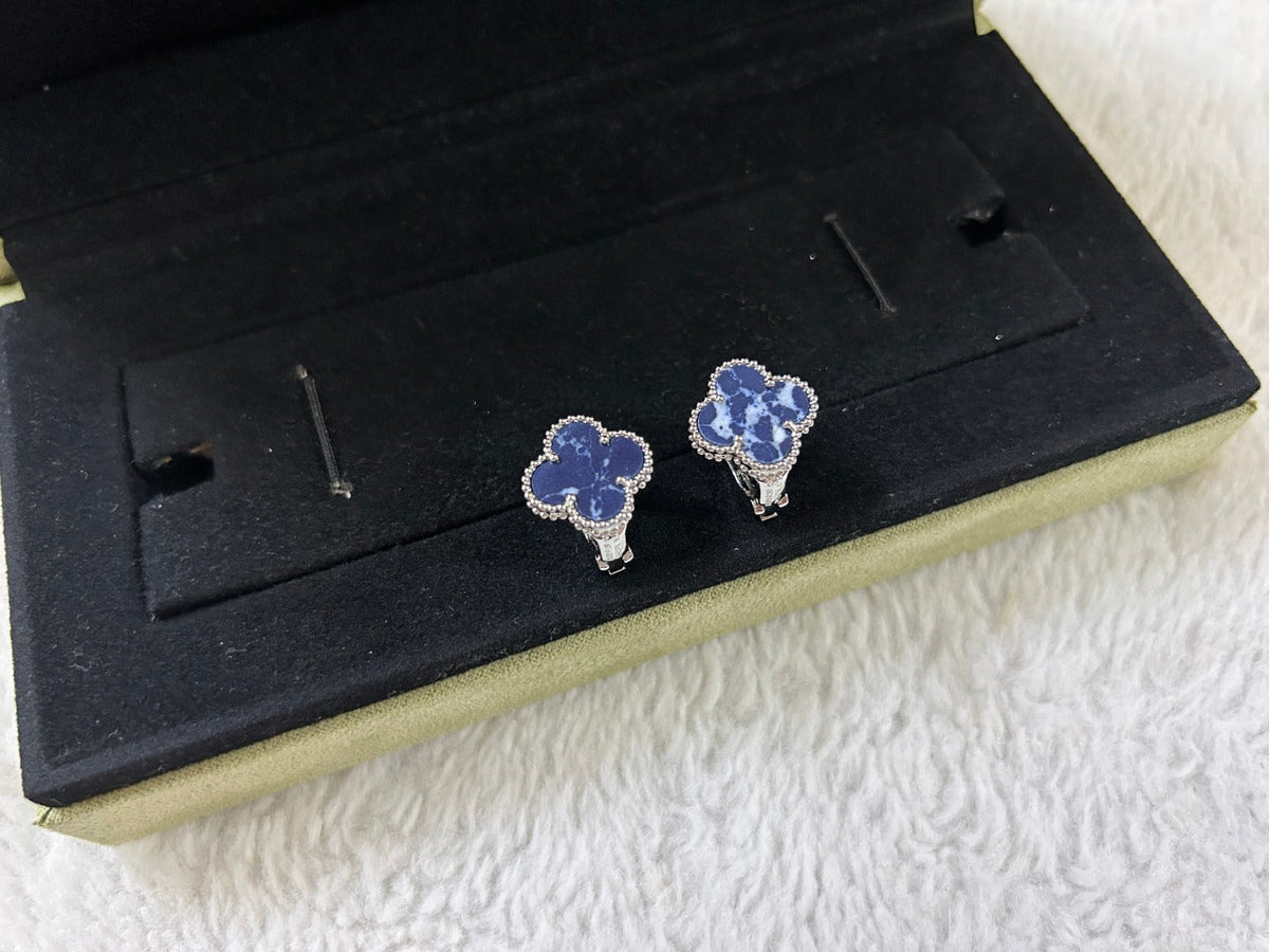 [⭐moonlume]CLOVER PIETERSITE MEDIUM STUD EARRINGS