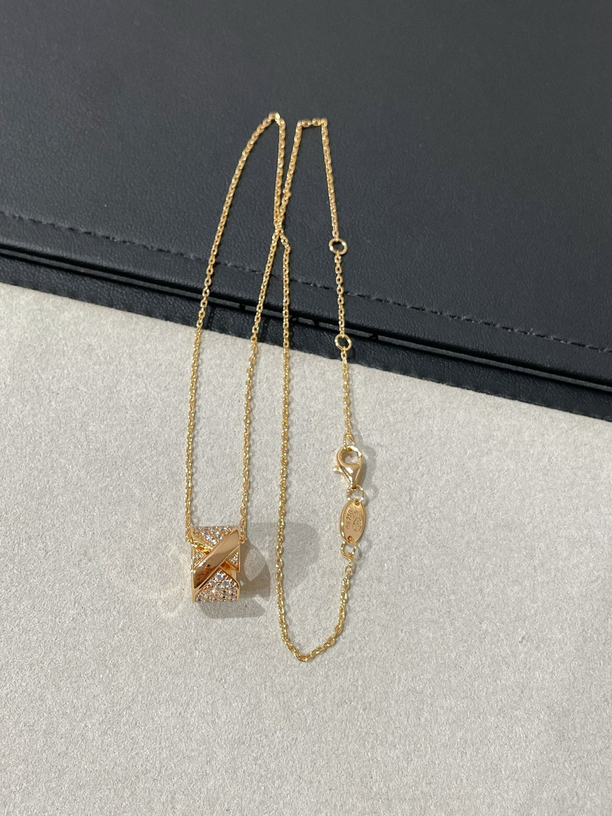 [⭐moonlume]LIENS EVIDENCE DIAMOND PAVED NECKLACE