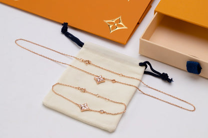 [⭐moonlume]STAR PINK MOP 1 DIAMOND PINK GOLD NECKLACE