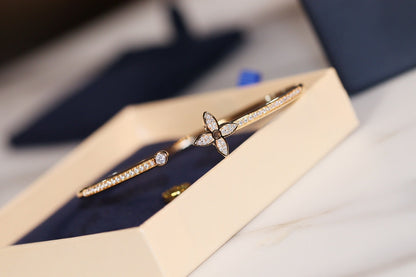 [⭐moonlume]IDYLLE GOLD OPEN BRACELET DIAMOND PAVED
