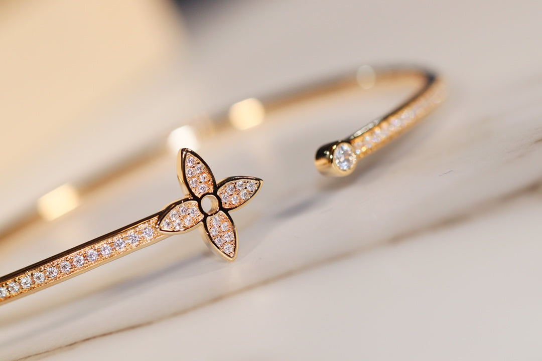 [⭐moonlume]IDYLLE GOLD OPEN BRACELET DIAMOND PAVED
