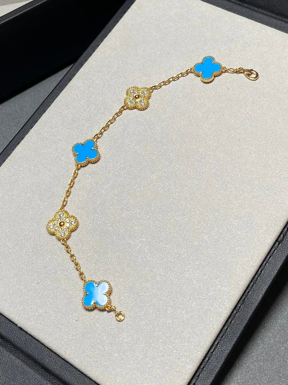 [⭐moonlume] CLOVER 5 MOTIF BLUE AGATE BRACELET COLLECTION