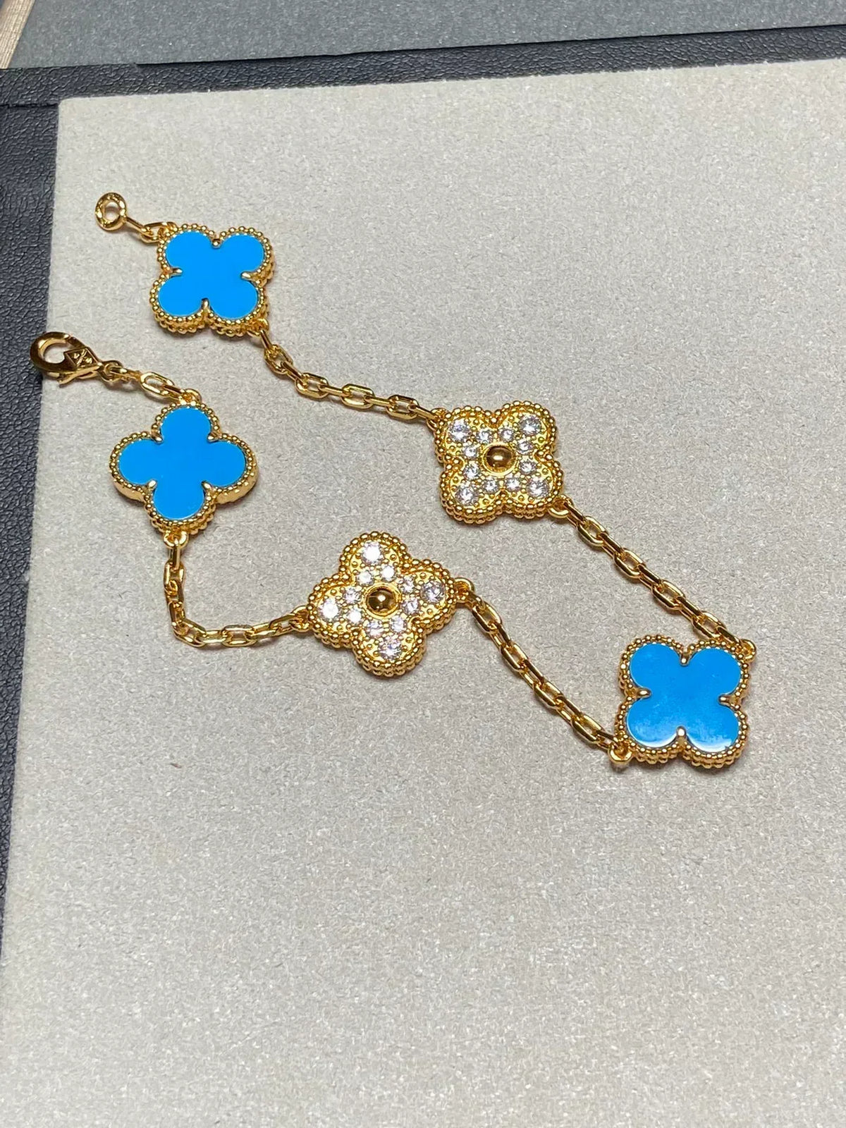 [⭐moonlume] CLOVER 5 MOTIF BLUE AGATE BRACELET COLLECTION