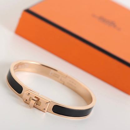 [⭐moonlume]HM KELLY BLACK BRACELET