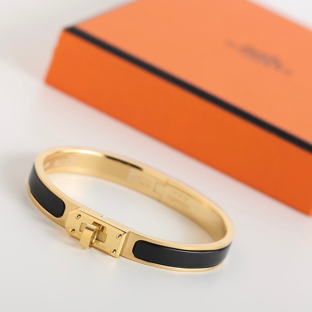 [⭐moonlume]HM KELLY BLACK BRACELET