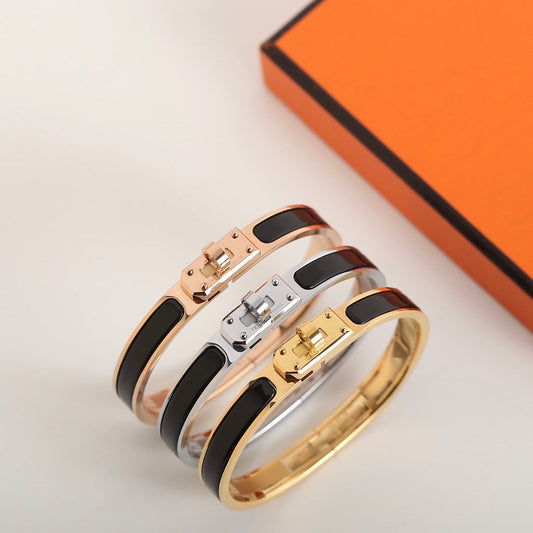 [⭐moonlume]HM KELLY BLACK BRACELET