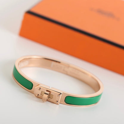 [⭐moonlume]HM KELLY GREEN BRACELET
