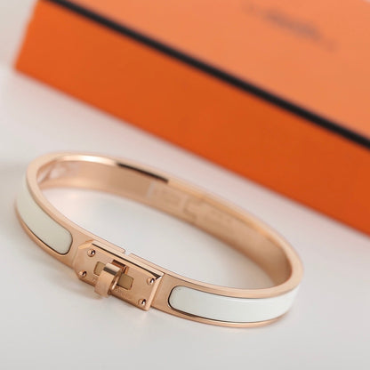 [⭐moonlume]HM KELLY WHITE BRACELET
