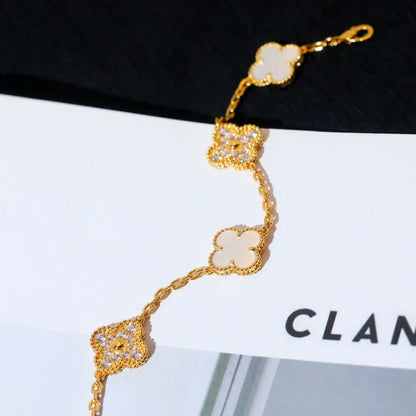 [⭐moonlume]CLOVER WHITE PEARL MOP 5 MOTIF BRACELET COLLECTION