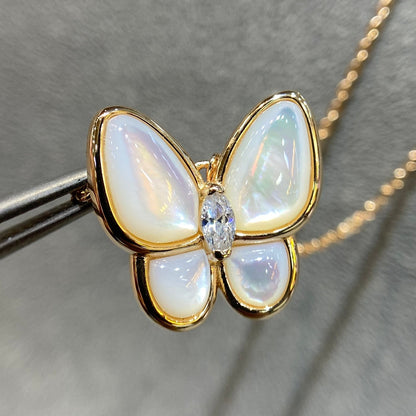 [⭐moonlume]BUTTERFLY MOP DIAMOND NECKLACE