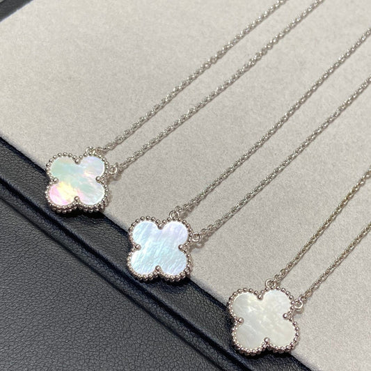 [⭐moonlume]CLOVER MEDIUM SILVER WHITE MOP NECKLACE