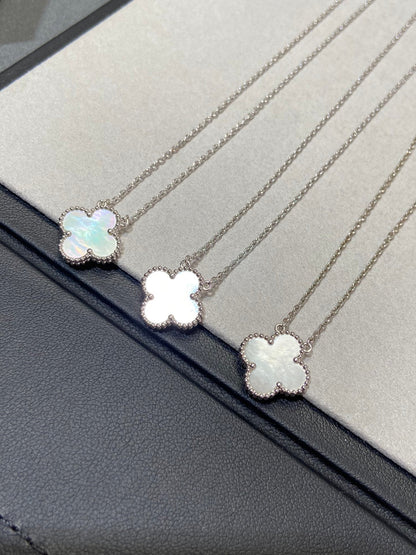 [⭐moonlume]CLOVER MEDIUM SILVER WHITE MOP NECKLACE