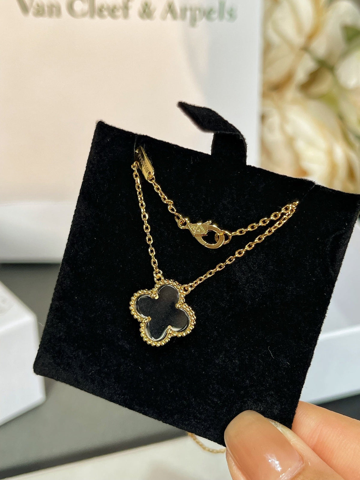 [⭐moonlume]CLOVER ROCK CRYSTAL ROSE GOLD NECKLACE