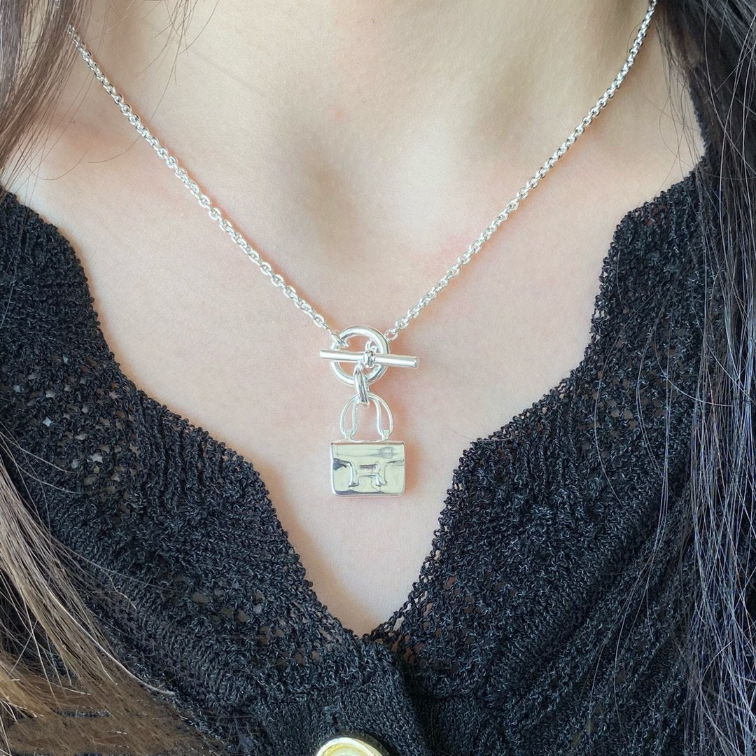 [⭐moonlume]CONSTANCE PEDANT SILVER NECKLACE