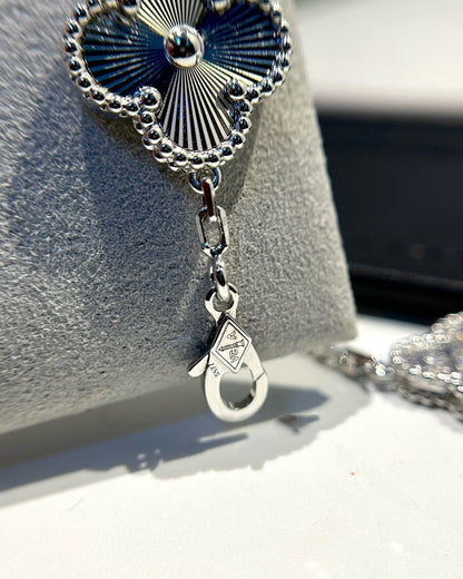 [⭐moonlume] CLOVER 5 MOTIF LASER BRACELET COLLECTION