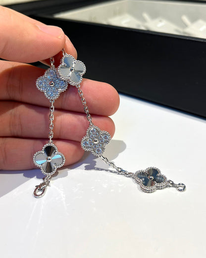 [⭐moonlume] CLOVER 5 MOTIF LASER BRACELET COLLECTION
